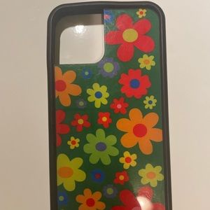 Wildflower Case iPhone 12/12 pro